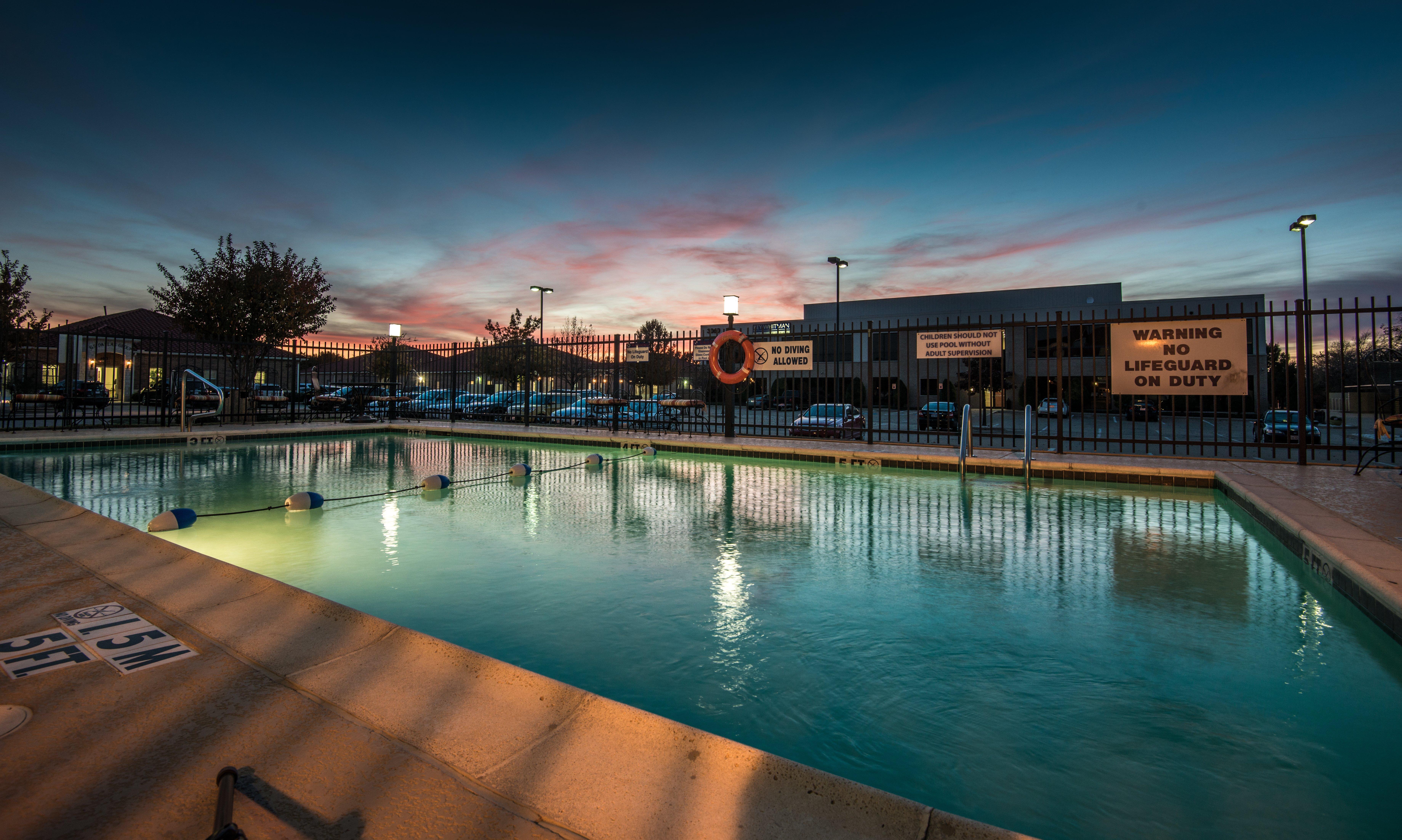 Holiday Inn Express Hotel & Suites Plano West - Frisco By Ihg Exterior foto